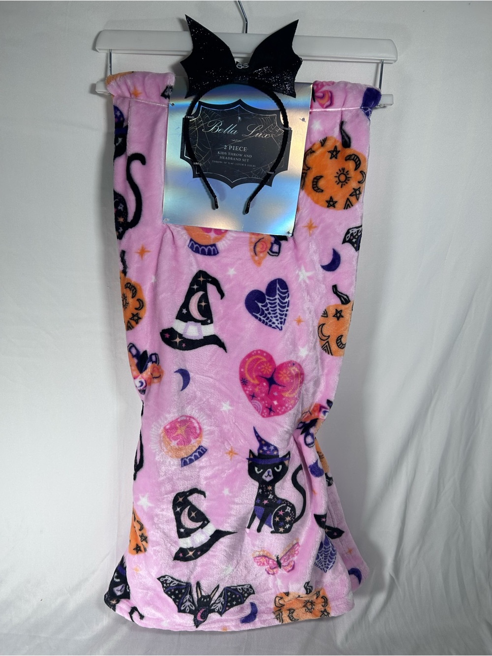 NEW Bella Lux Halloween Pink Kids Throw Blanket & Bat Wing Headband 2 Piece Set - Picture 1 of 10